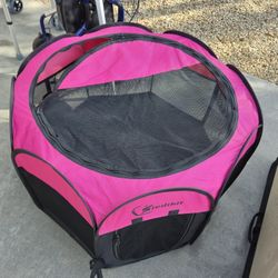 Collapsible dog Pen- Brand New
