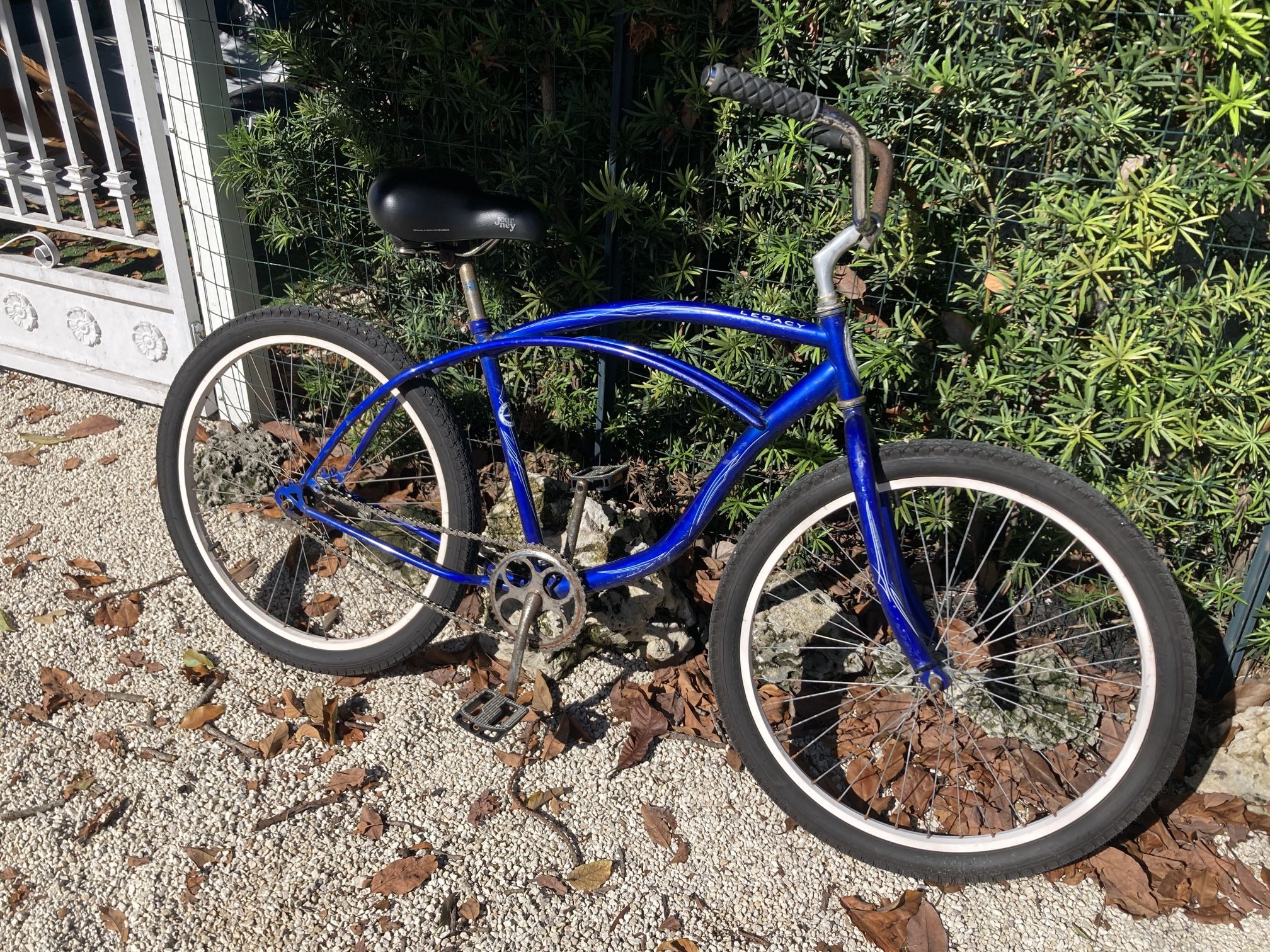Men’s Schwinn 26” Legacy Cruiser Bike