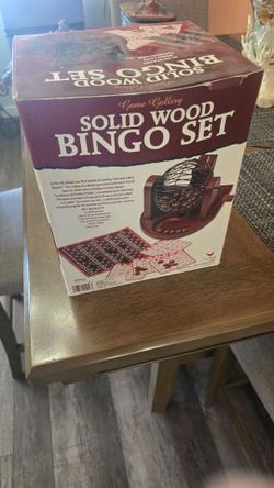 Bingo set and 1000 of cards