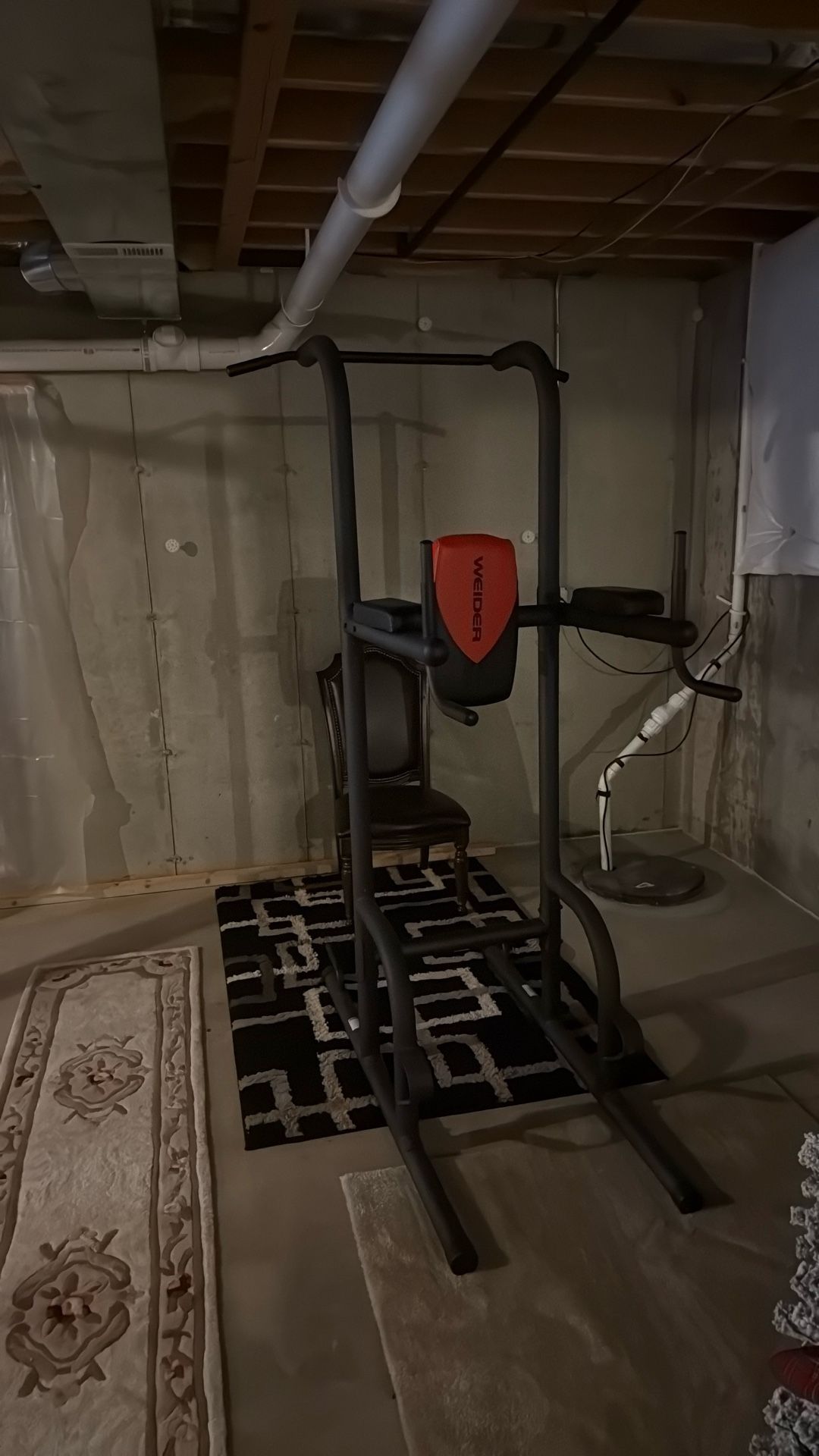 Pull Up Bar