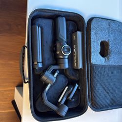 BRAND NEW  AOCHUAN PROFESSIONAL GIMBAL STABILIZER