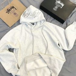Grey sweatshirt