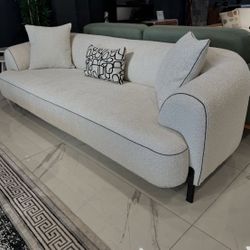 White Couch Sofá Love 