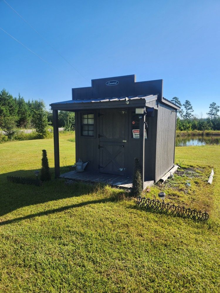 LEONARD PORCH BUNKHOUSE OR STORAGE SHED 8' BY 12'