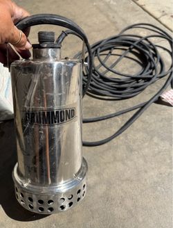 Submersible 3/4 hp utility pump $ 80.00