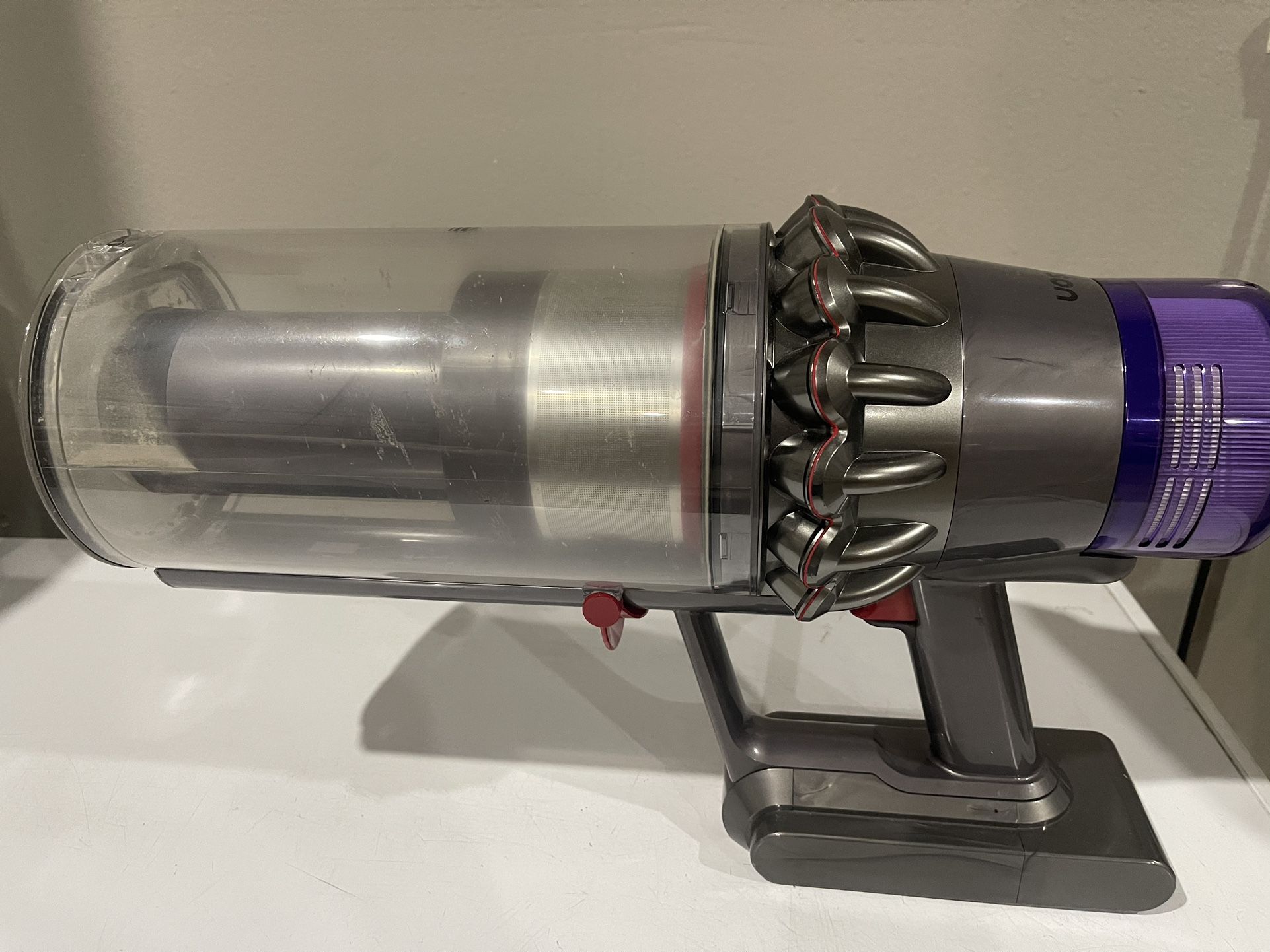 Dyson Outsize Vacuum