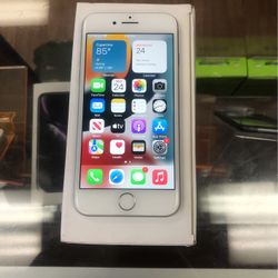 iPhone 8 White Factory Unlocked ! 30 days Manufacture Warranty ! 