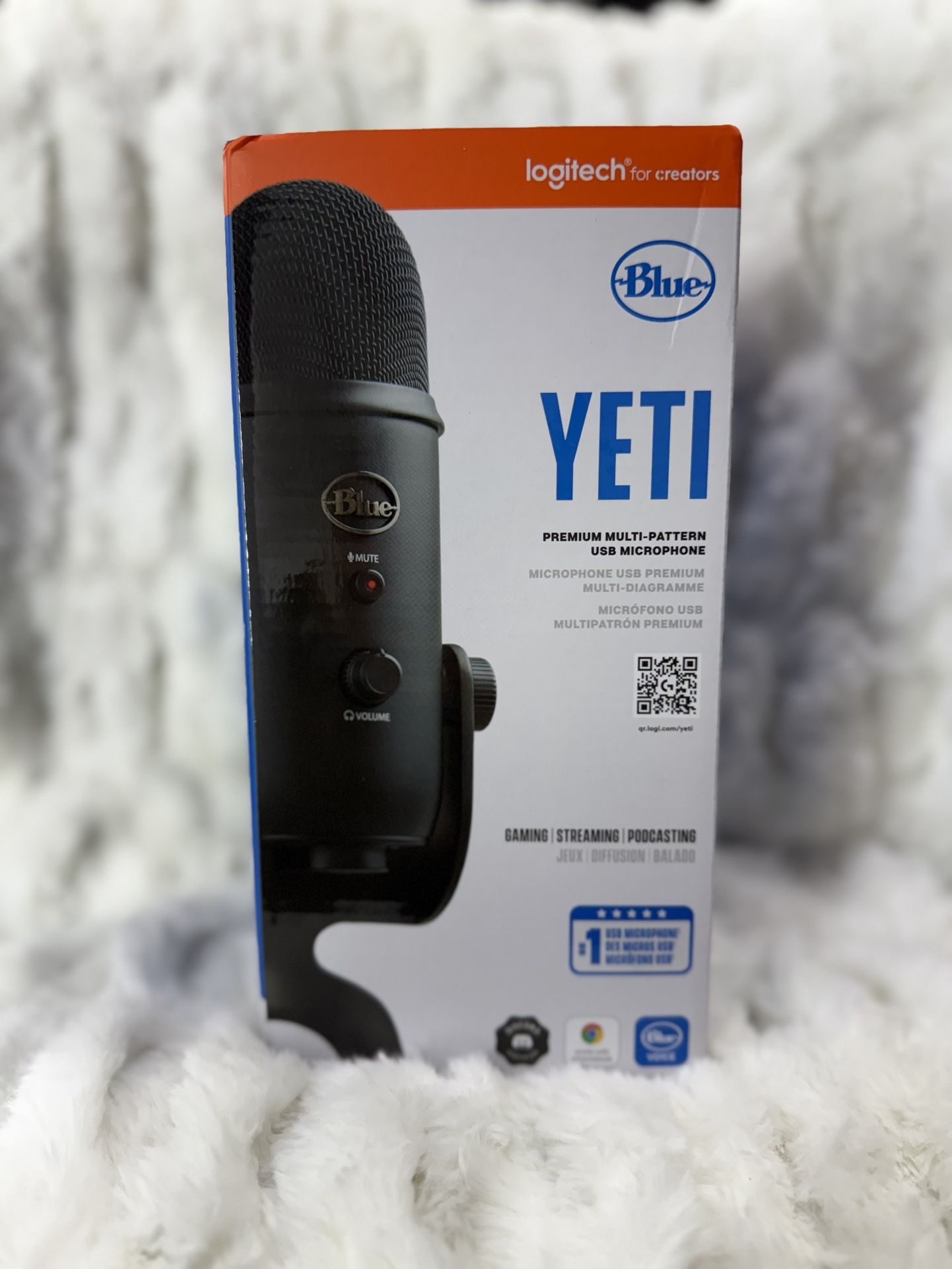 YETI Multi-Pattern USB Microphone with Blue VO!CE