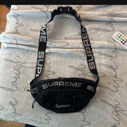 Supreme Fanny Pack 