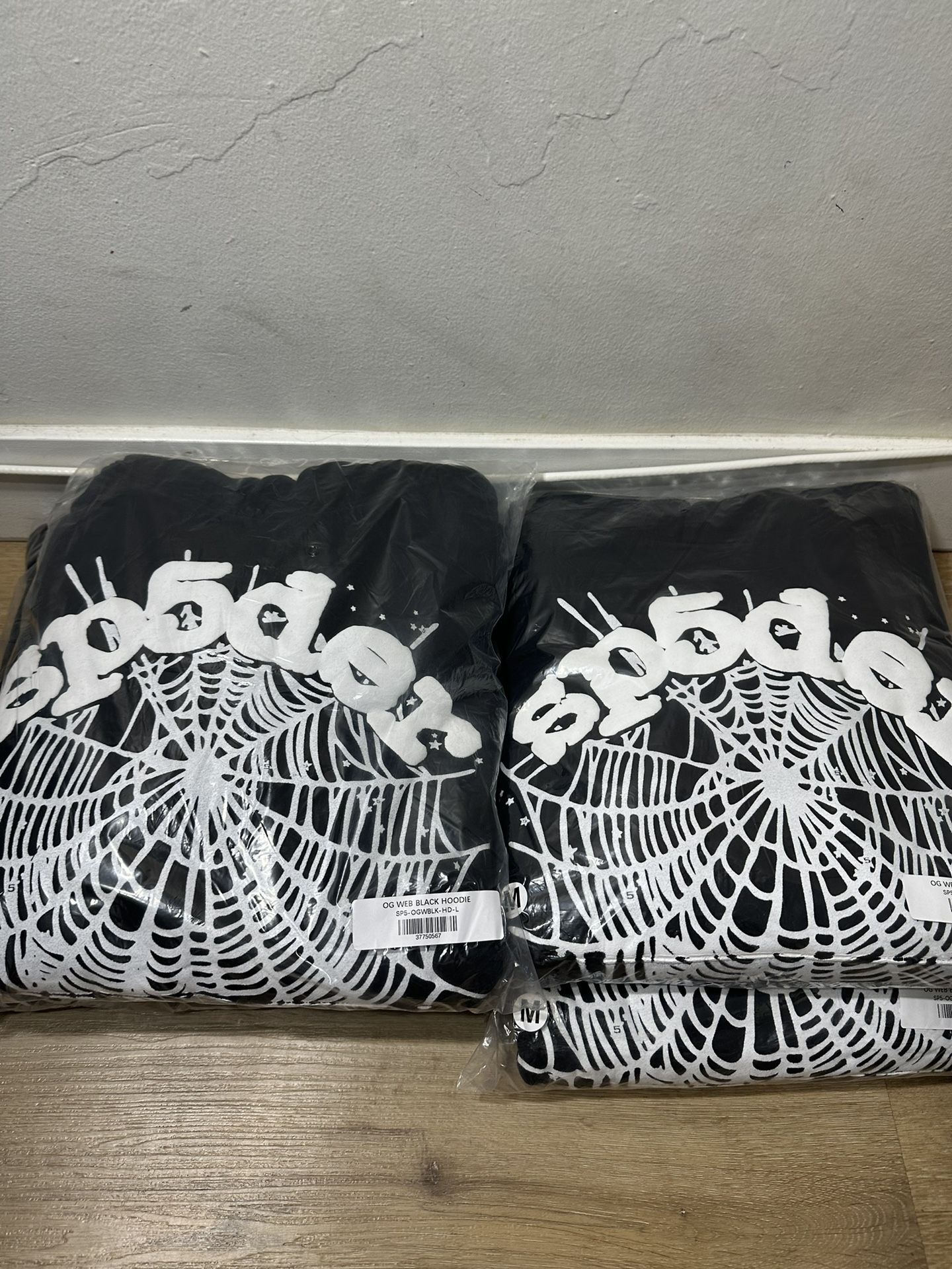Spider Hoodie Black