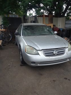 2003 nissan altima 2.5 parts only