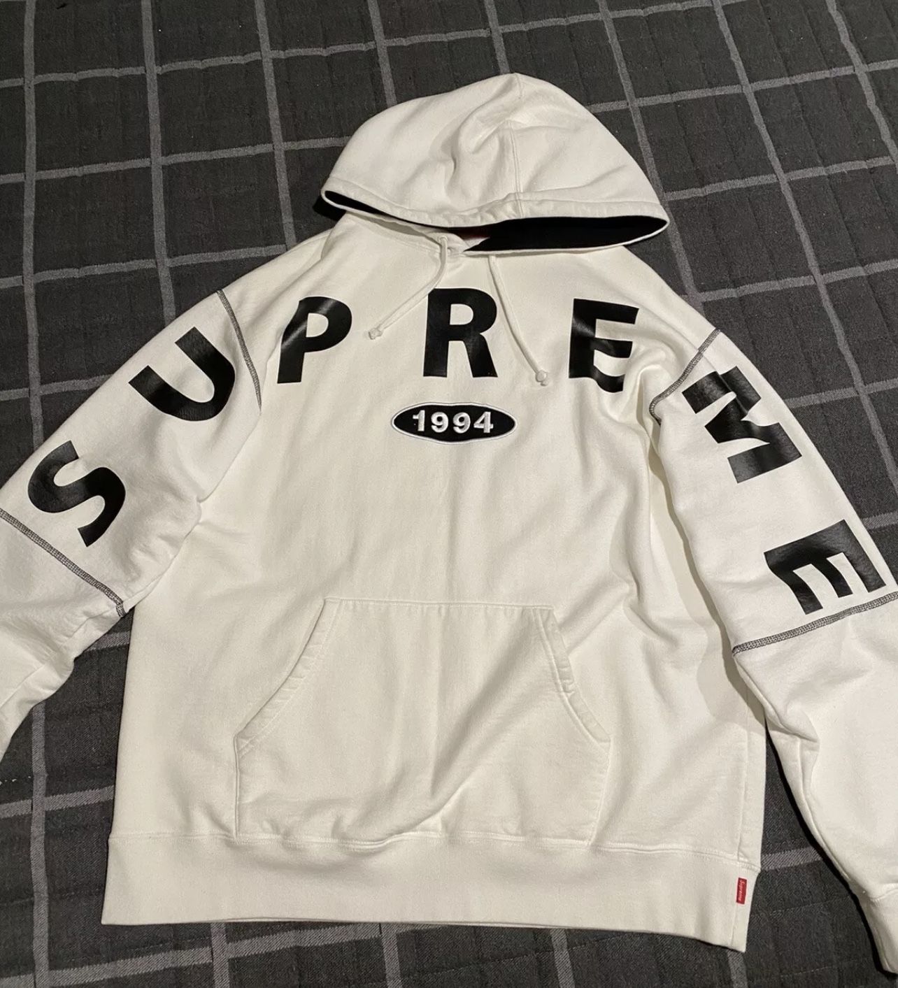 RARE supreme wide spride hoodie L 