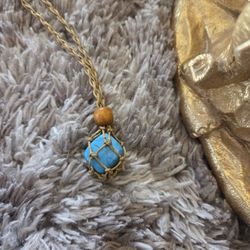 Handcrafted Macrame Turquoise Pendant Necklace