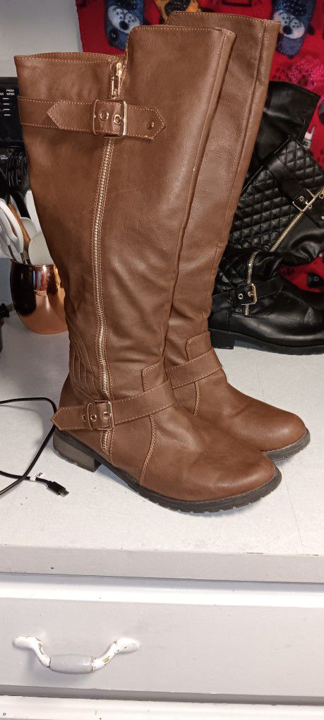 Women's Boots, Brown Sz8 Black Sz71/2