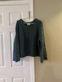 Green Cable Knit Crewneck Sweater