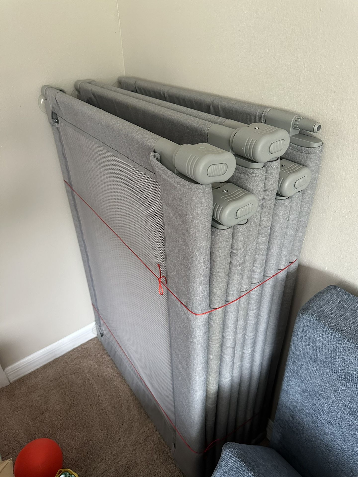 Baby playpen