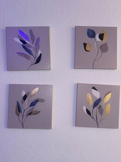 Four piece wall art