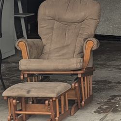 USED BABY ROCKING CHAIR