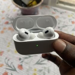 Airpods Gen 2( Used - Mint Cond.)