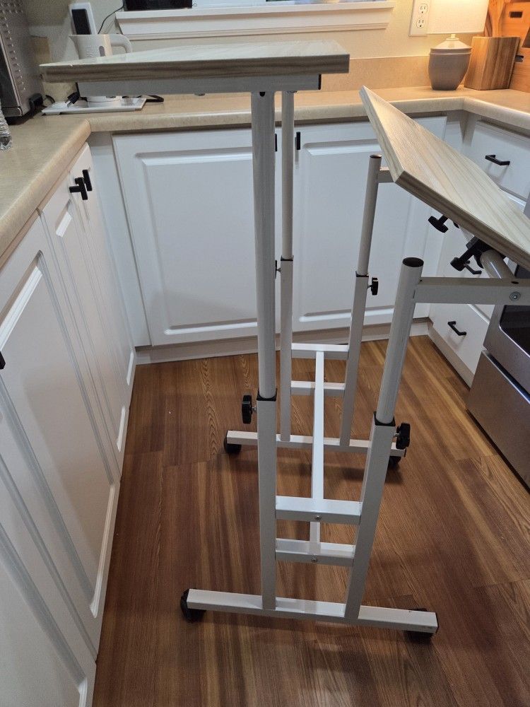 Steel Frame rolling Computer Desk.