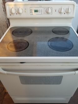 Ge glasstop eletric stove