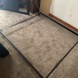 queen size bed frame 