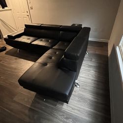 Leather Sectional Couch 