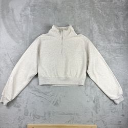 BP. Quarter zip sz small Women’s Cropped Jeans 