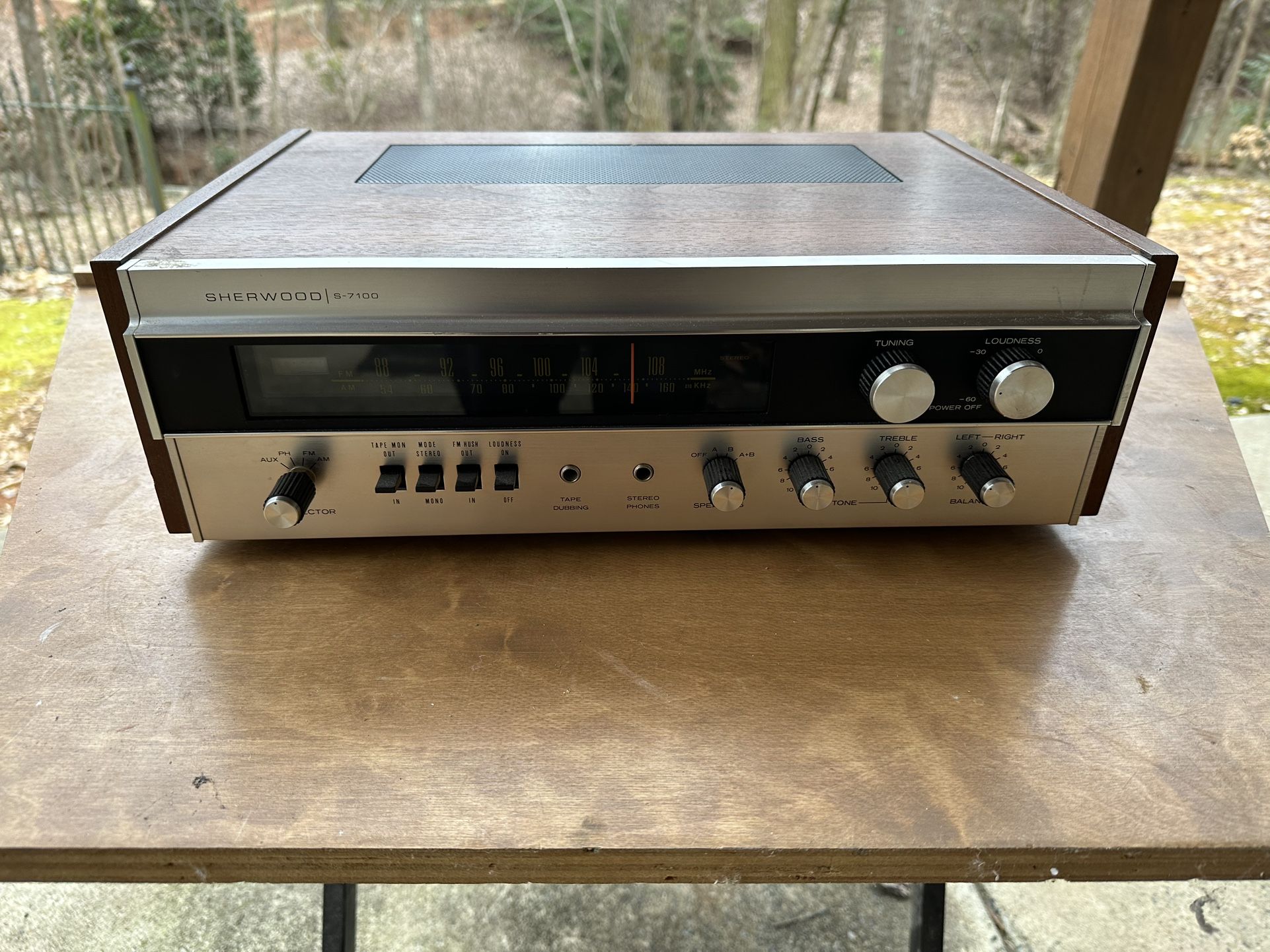 SHERWOOD S-7100A STEREO RECIEVER / TESTED WORKs