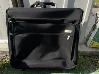 Kenneth Cole Travel Bag 🧳 