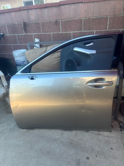 LEFT DRIVER SIDE FRONT DOOR 2015 LEXUS ES300H (1J7) COLOR WITH HINGES.