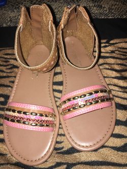 Girls sandals