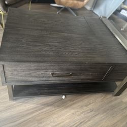 Forleeza Lift-Top Coffee Table
