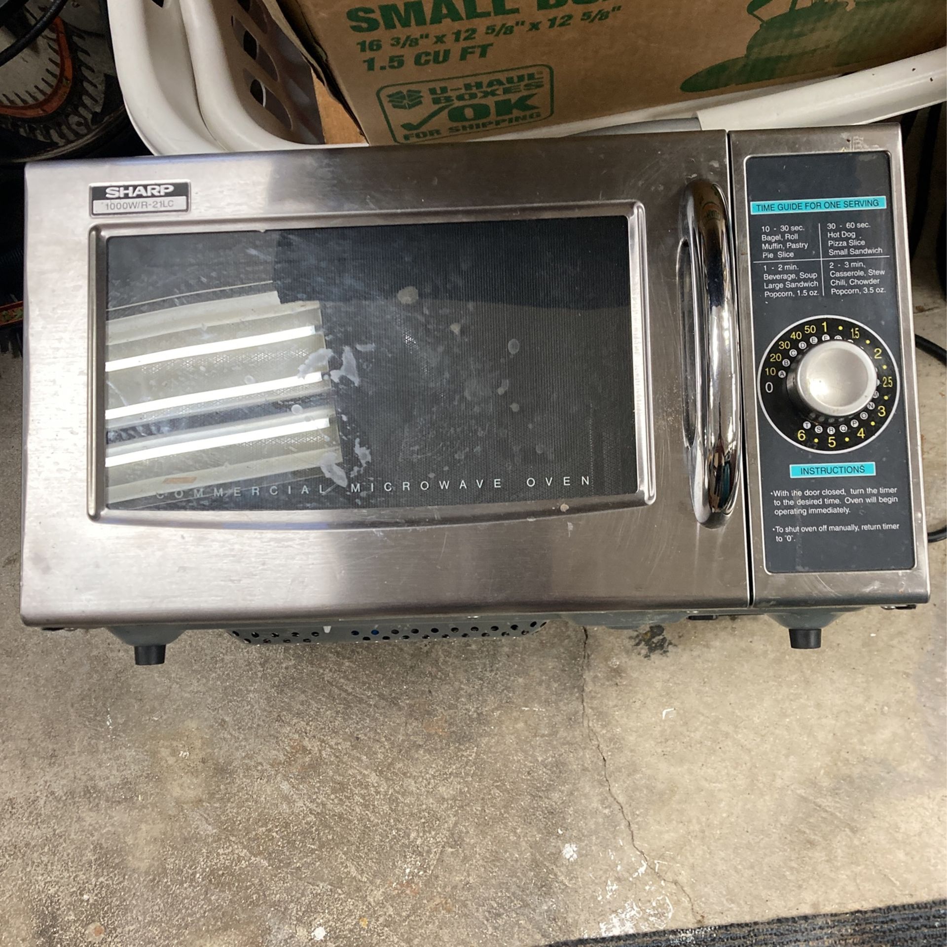 Microwave For Cheap for Sale in Elmhurst, IL - OfferUp