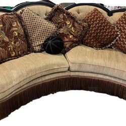 Makor International Sofa