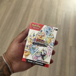 Pokémon Prismatic Evolution Booster Bundle