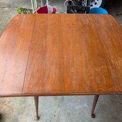 Vintage 1940's Maple Drop Leaf Table