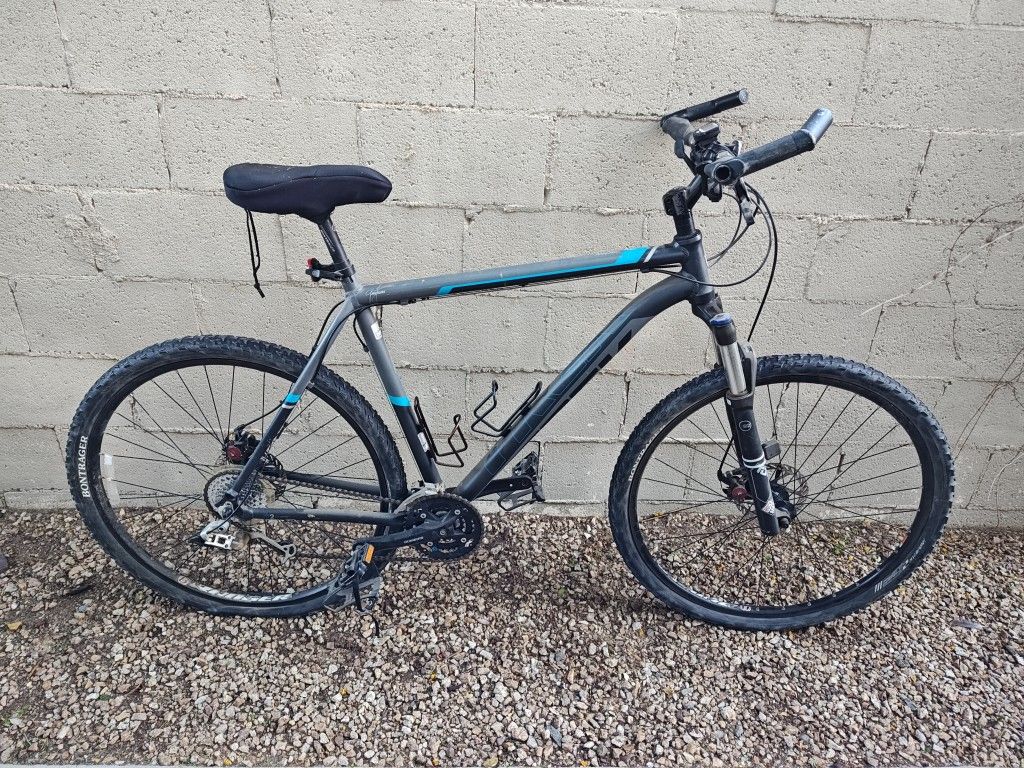 Trek Mamba 29er Mountain Bike 58cm