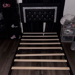 Twin Bed Frame With Matter 