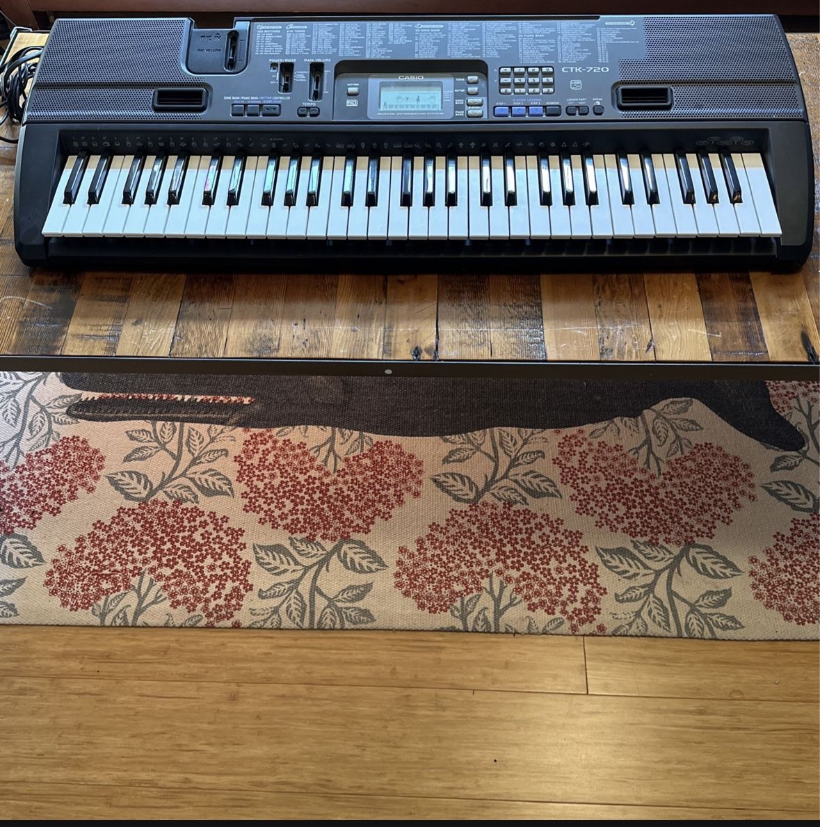 Casio Keyboard CTK-720