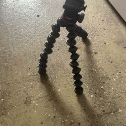 Small Tripod