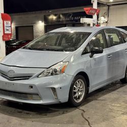 2014 Toyota Prius V