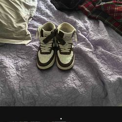 Nike Air Force’s Louis Vuitton 