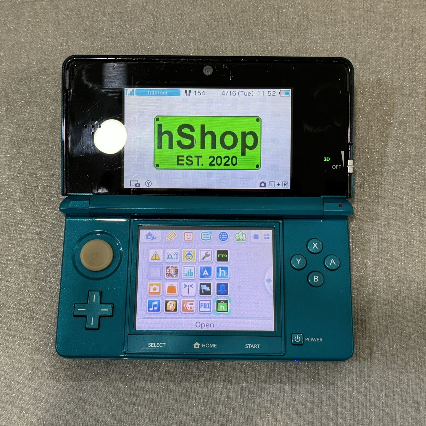 Nintendo 3DS (Modded, Luma3DS v13.0.2, hShop preinstalled)
