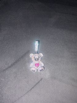 Moissanite teddy bear pendant