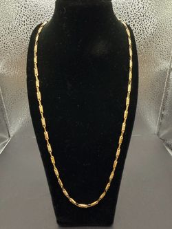 Gold link chain