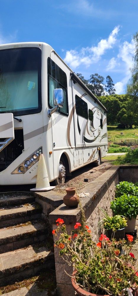 Thor Motor Coach