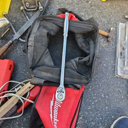 Snap On Rachet 1/2  Inch 75 Dollars 