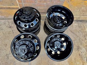 Rare Midnight Edition 17" Alcoa's (8x200)