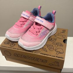Toddler Size 8 Skechers / Machine Washable 